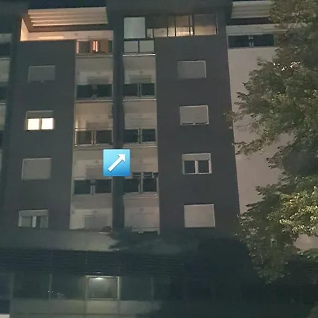 Basic 2 Apartamento Doboj