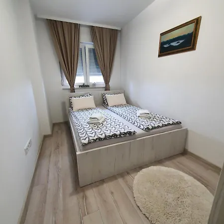 Lägenhet Basic 2 Doboj